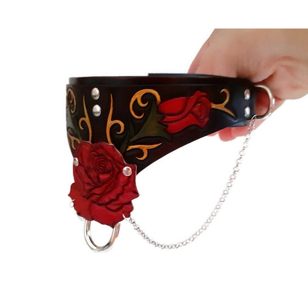 Gothic leather bdsm collar choker with red roses