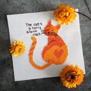 Cat cross stitch pattern, easy cross stitch chart for beginners