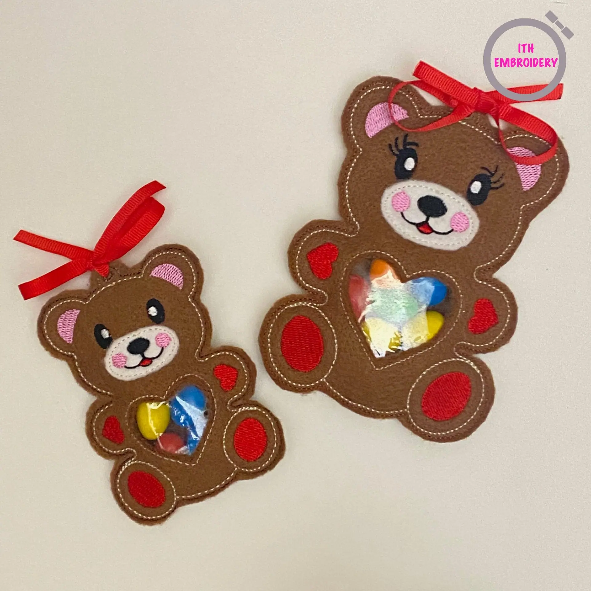 ITH Valentine Day Beer Peekaboo Treat Bag in The hoop Machine embroidery design 2 valentine-bear-peekaboo-treat-bag-machine-embroidery-design