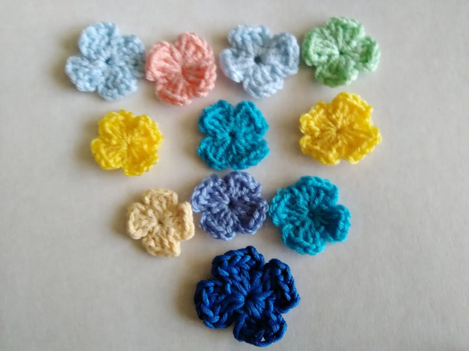 Floral ornament crochet pattern Flower 4 Floral ornament crochet pattern Flower - Image 4