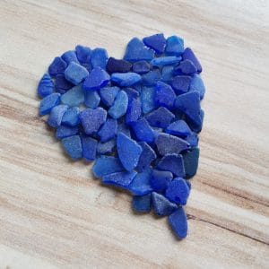 Blue sea glass chips bulk 100g B120