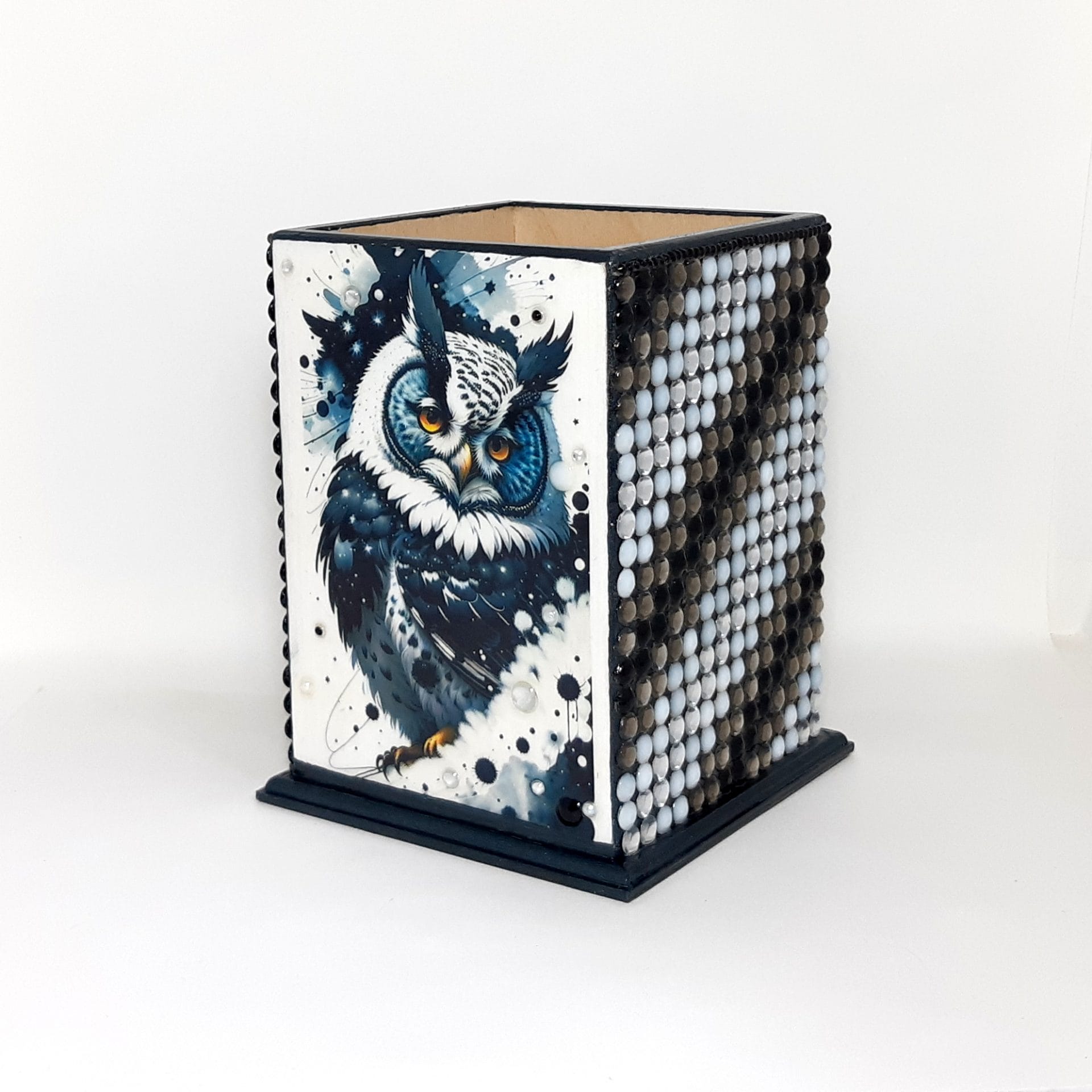 Stylish desktop pencil stand with owl .