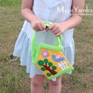 Crochet bag Country house, pattern easy, a little girl for a walk