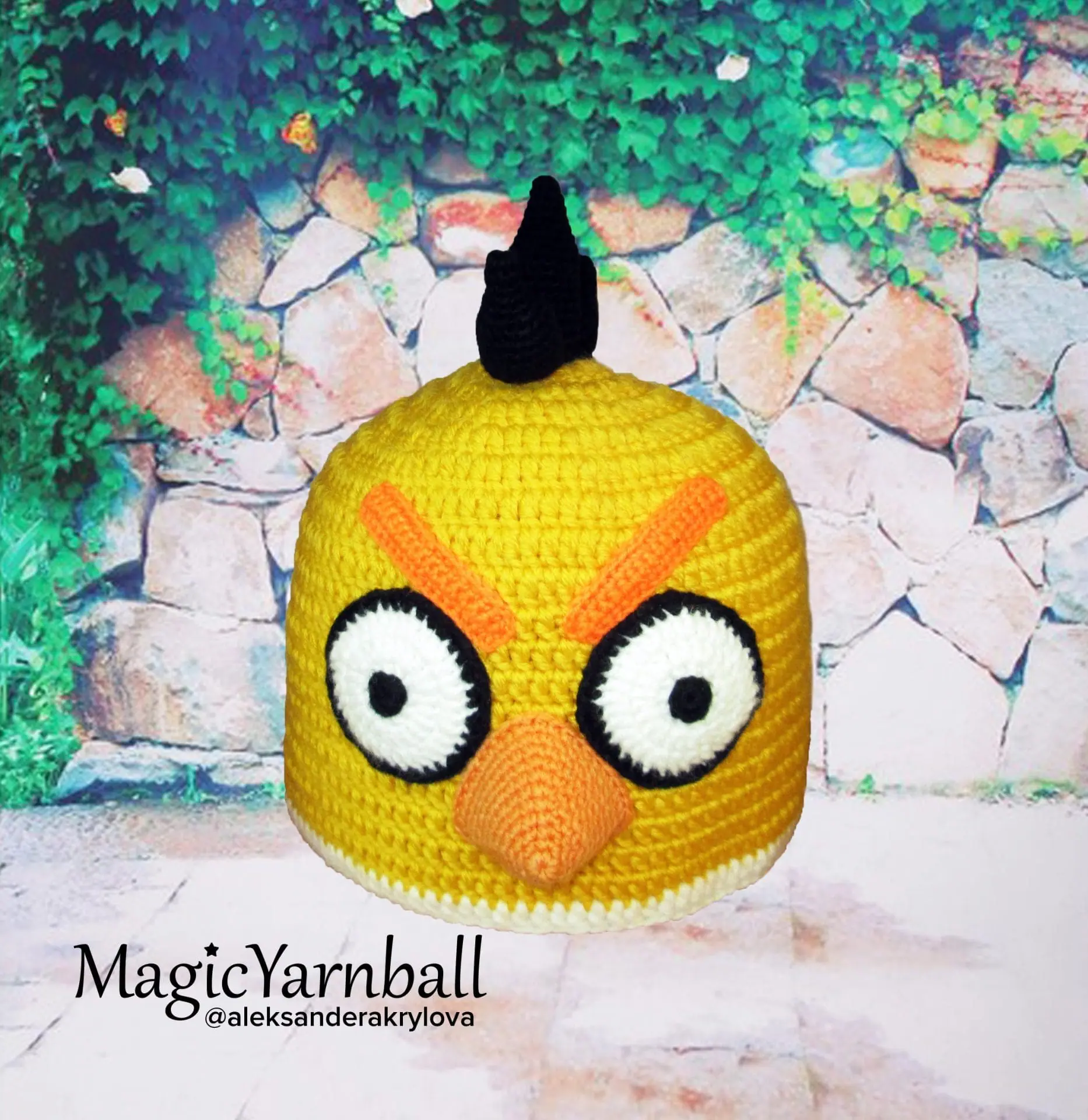 Free Hat yellow Bird, crochet pattern, for photoshoots, PDF