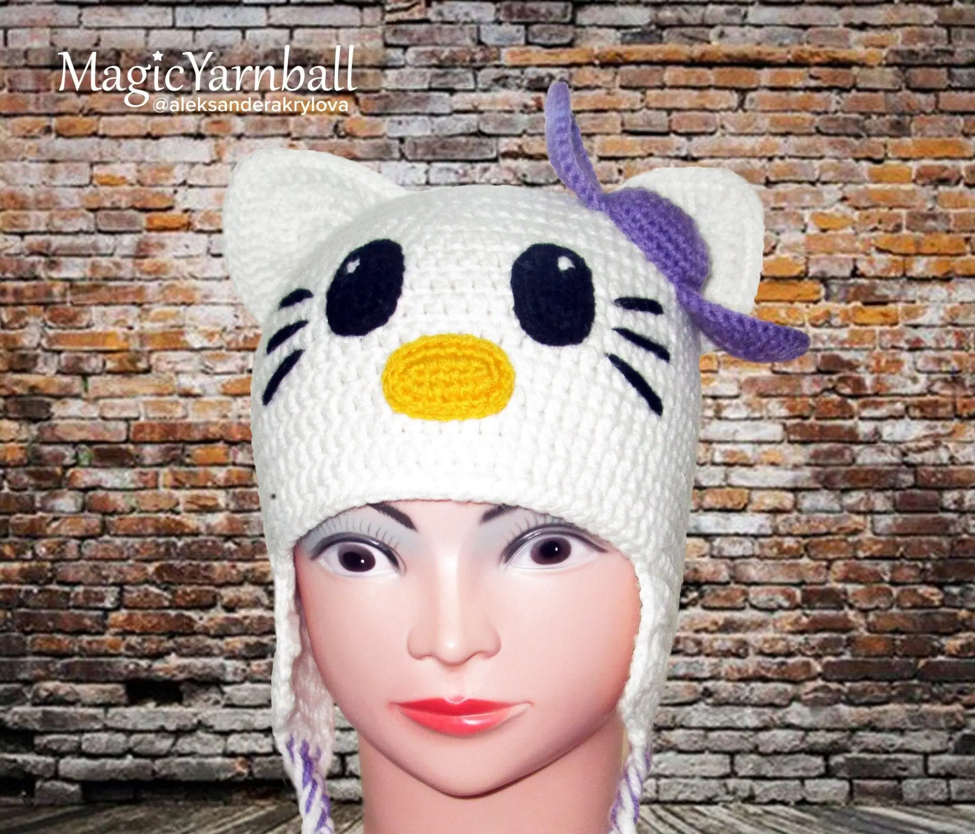Free crochet ear white cat hat, pattern format PDF, for children