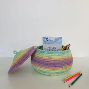 Colorful Basket Woven Basket with lid 22 x 20 cm Free shipping
