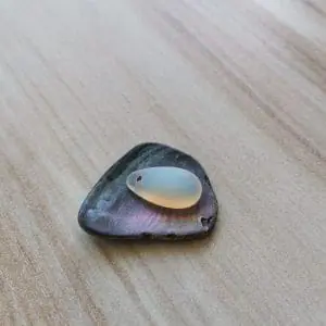 Opalescent sea glass OP14