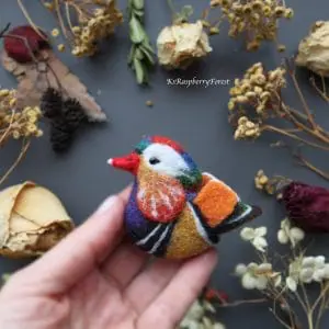 Bird brooch Mandarin duck Aix Galericulata needle felted new 1
