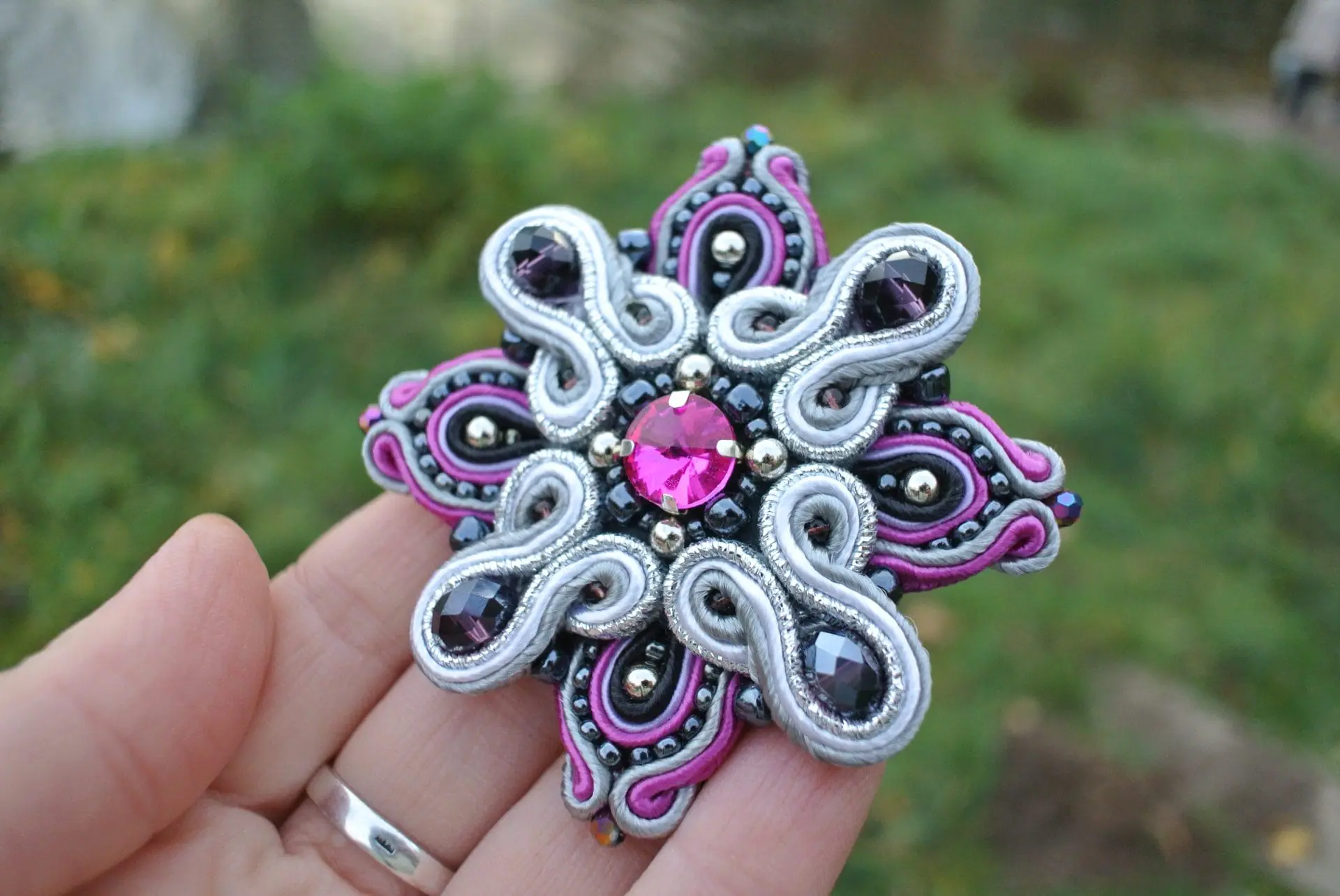 Pink brooch, Beaded brooch, Embroidered brooch 2 Pink brooch, Beaded brooch, Embroidered brooch - Image 2