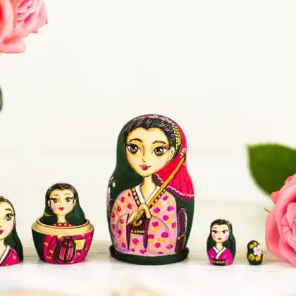 Nesting dolls beautiful girl with umbrella, matryoshka mini 2 inch