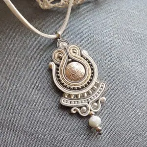 White necklace