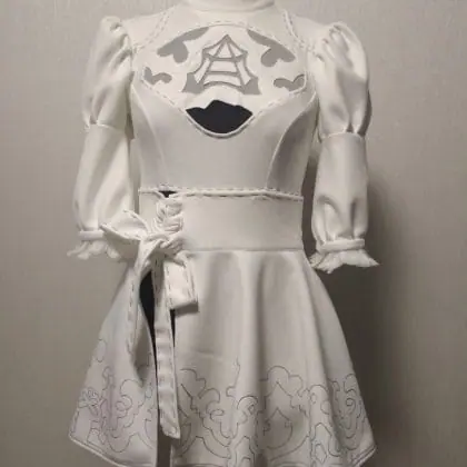 2B from NieR: Automata – YoRHa 2 Type B cosplay costume white version
