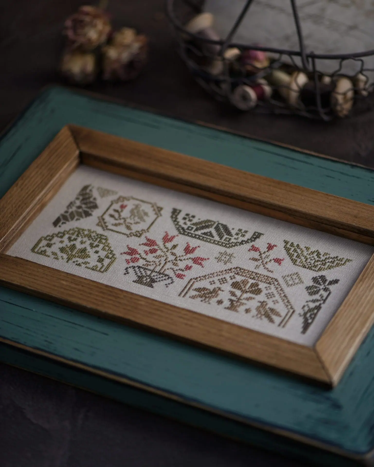 Spring is coming Mini Quaker Cross stitch pattern PDF