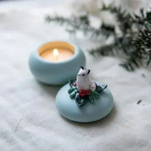 Arctic Fox and Berry Tea Light Candle Holder