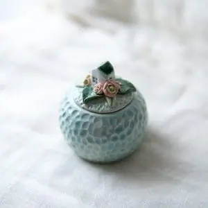 Rose Cottage Trinket Box