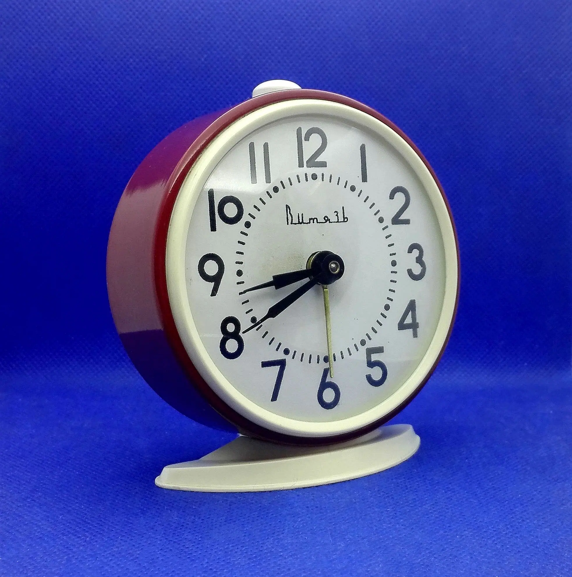 Soviet Vintage Red Alarm Clock Vityaz.Mechanical Alarm clock USSR 1 Soviet Vintage Red Alarm Clock Vityaz.Mechanical Alarm clock USSR
