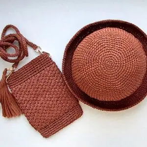 Straw hatand little bag