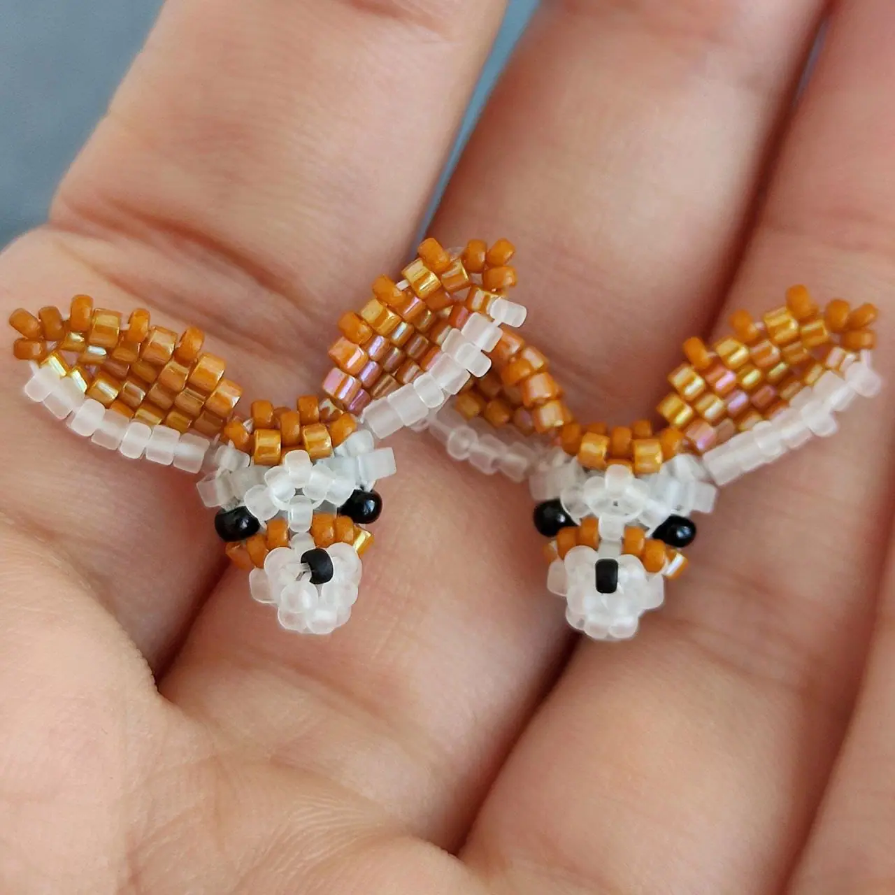 PDF tutorial – Beaded Fennec Fox Earrings