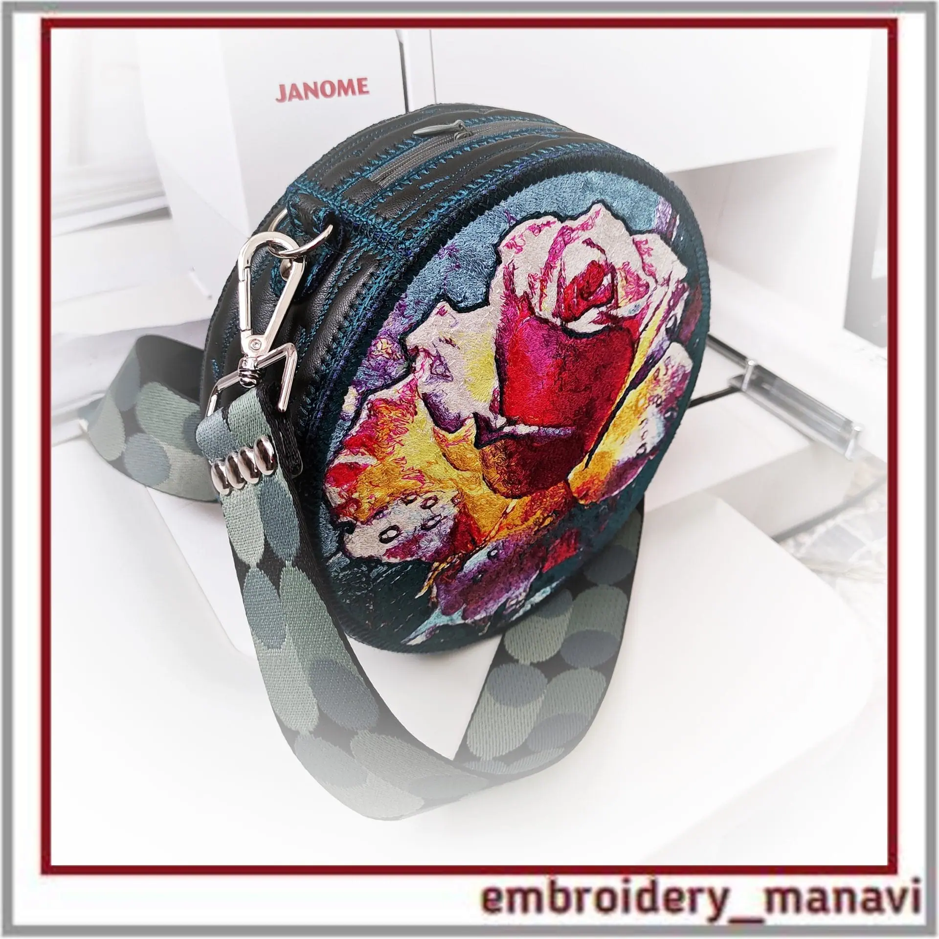 In the hoop Machine Embroidery Design Handbag Photo Stitch Rose