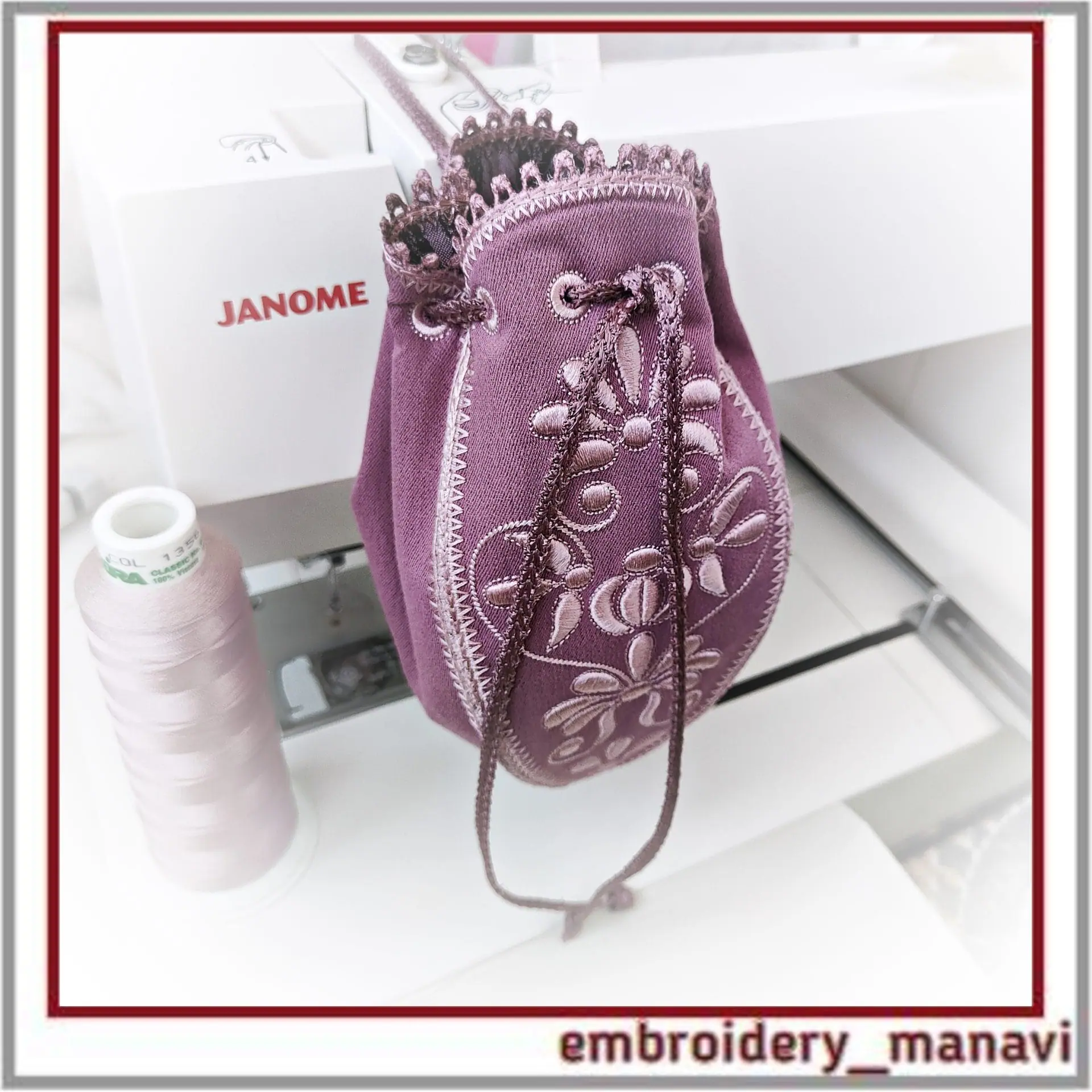 In the hoop Machine Embroidery Design floral pouch bag ITH 9 In the hoop Machine Embroidery Design floral pouch bag ITH - Image 9