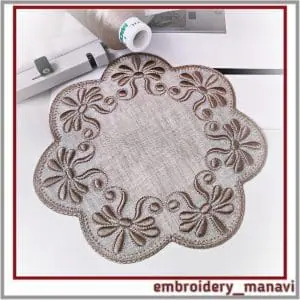 Napkin_in_the_hoop_and_separately_wreath_embroidery_design_from_Embroidery_Manavi_05