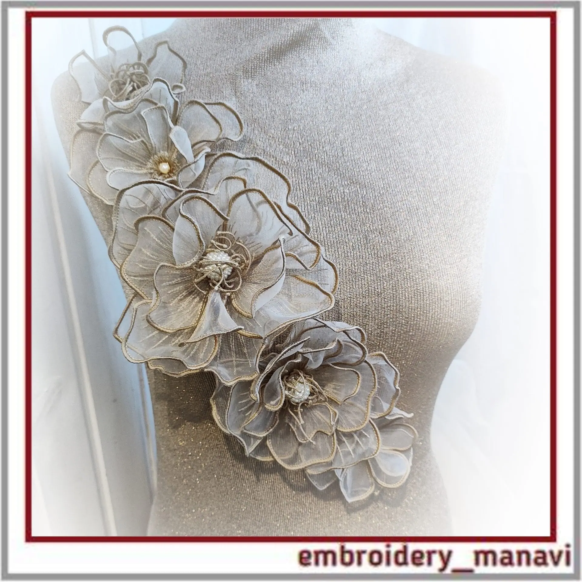 Set_of_organza_embroidery_designs_Flowers_in_the_hoop_from_Embroidery_Manavi_05