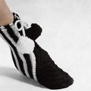 Vintage crocheted boots pattern, size: small, medium, large, pdf