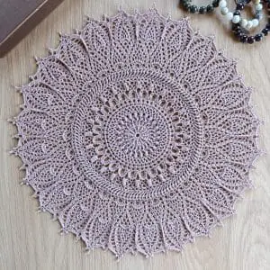 beige-doily