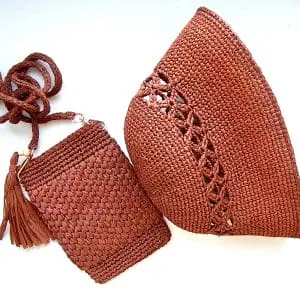 focus straw hat and little bag
