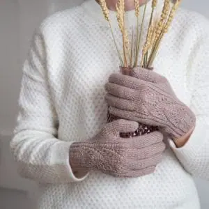 Blossom Gloves knitting pattern (PDF ENG)