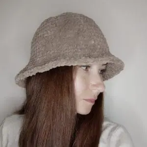 Brown bucket hat crochet
