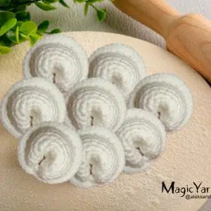 Free crochet dumplings wrapped, pattern food for games, amigurumi