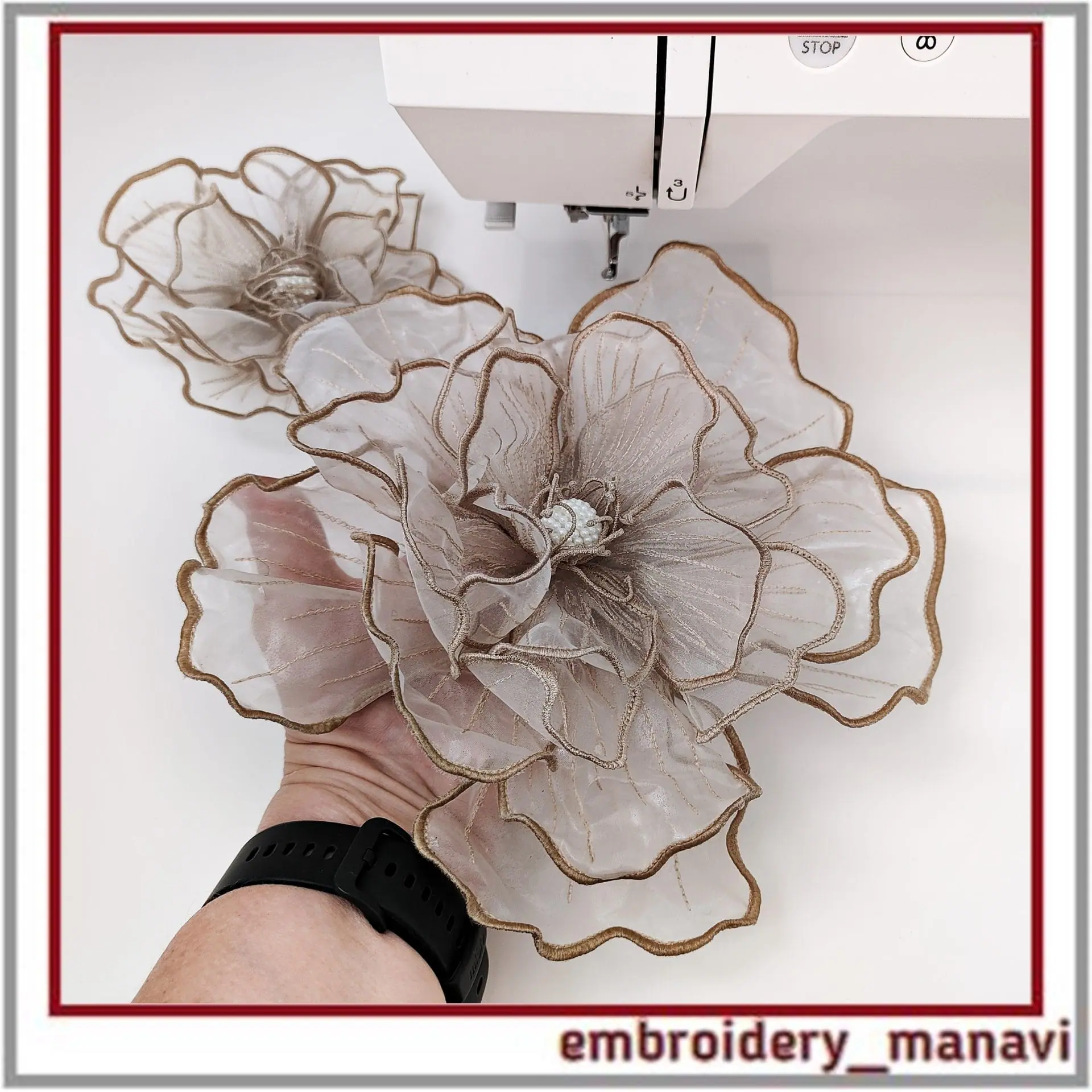 Addition to the set of 3D organza flower designs in the hoop 6 Addition to the set of 3D organza flower designs in the hoop - Image 6