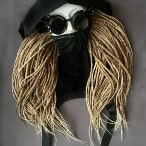 Light brown crochet dreads, full set