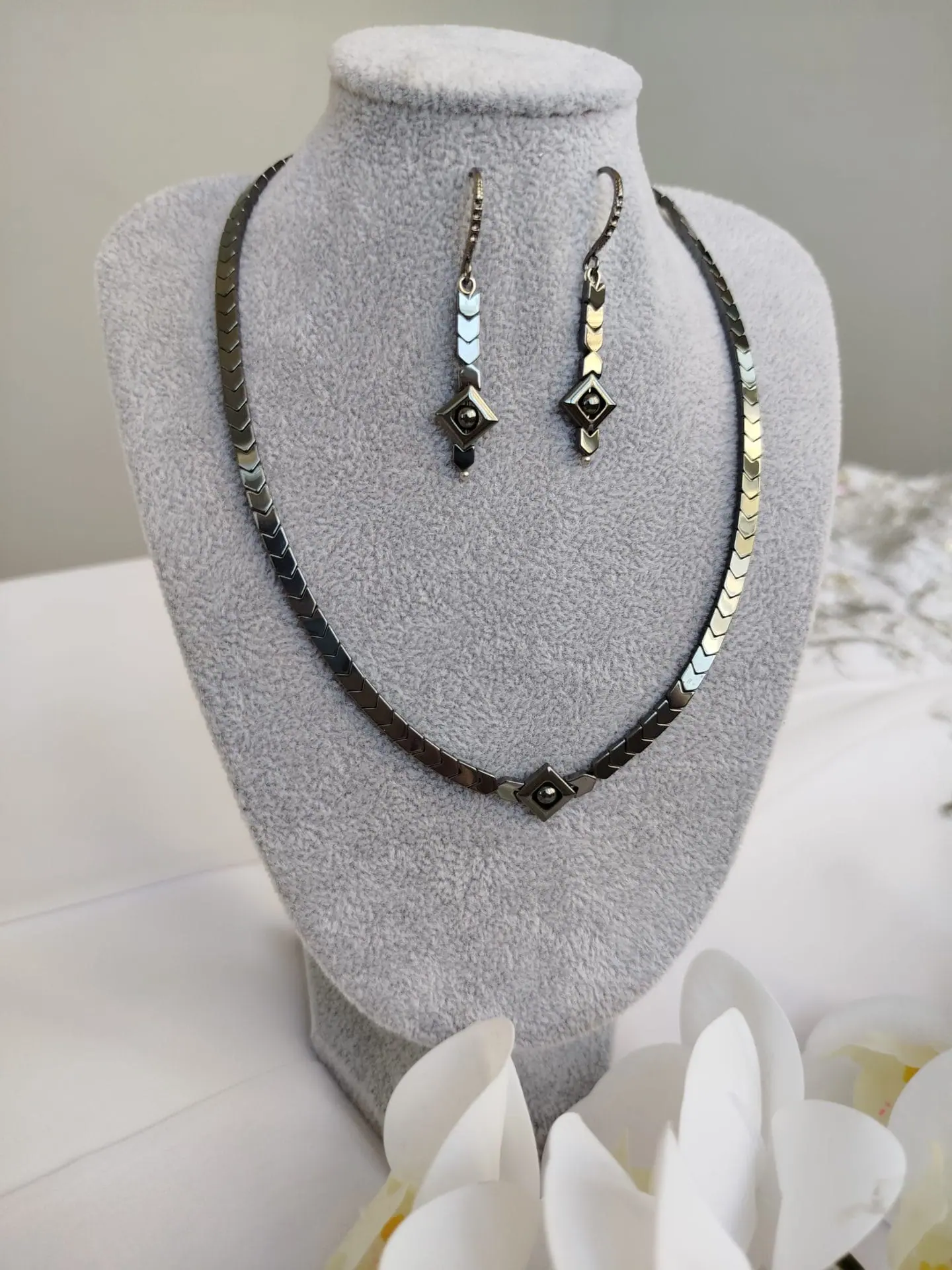 Lot De Chokers Adore U A - Colliers Ras Du Cou Femme Neufs Avec étiquettes