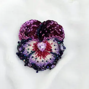 embroidered-crimson-pansy-brooch-pin