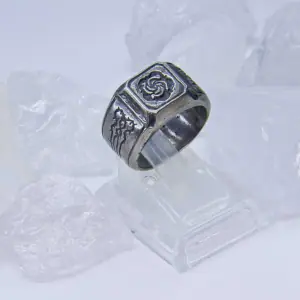 Nero ring / Rose ring / Devil may cry jewelry / Cosplay jewelry