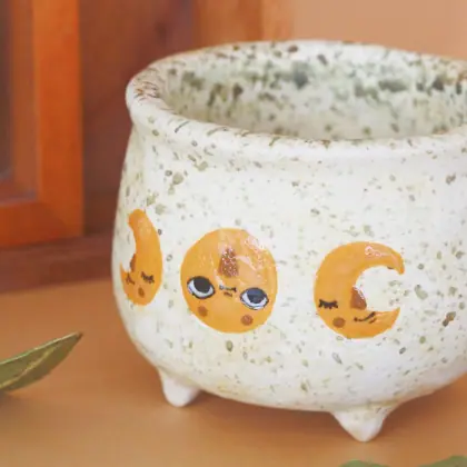 Moon Face Ceramic Cauldron