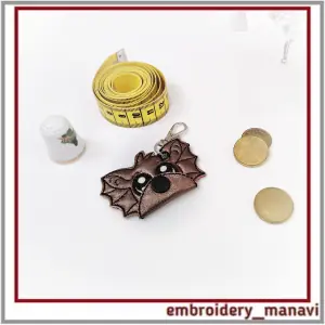 In The Hoop Embroidery Design Keychain coin holder Bat wallet ITH