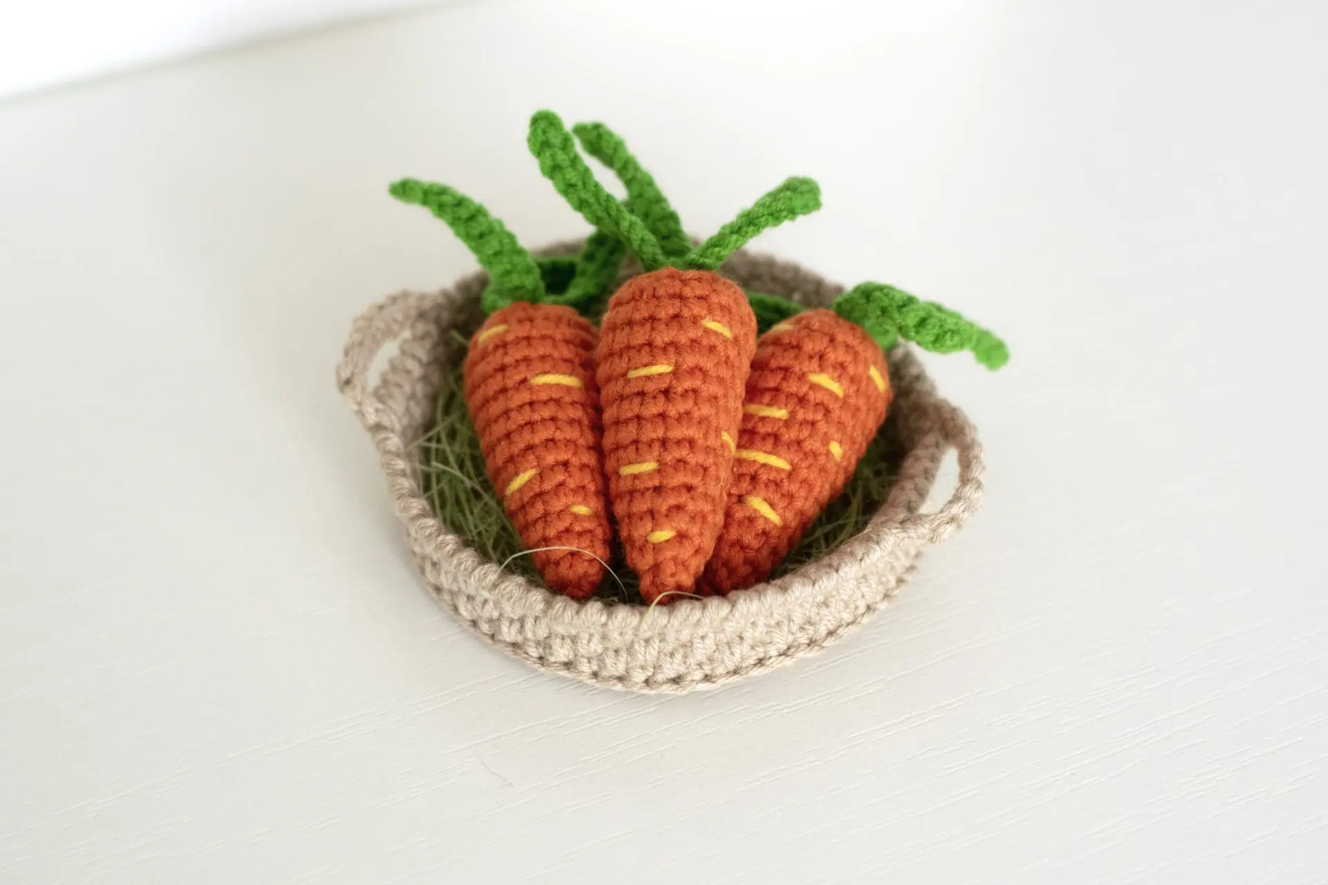 Miniature crocheted stuffed Easter Eggs and carrots 12 Miniature crocheted stuffed Easter Eggs and carrots - Image 12