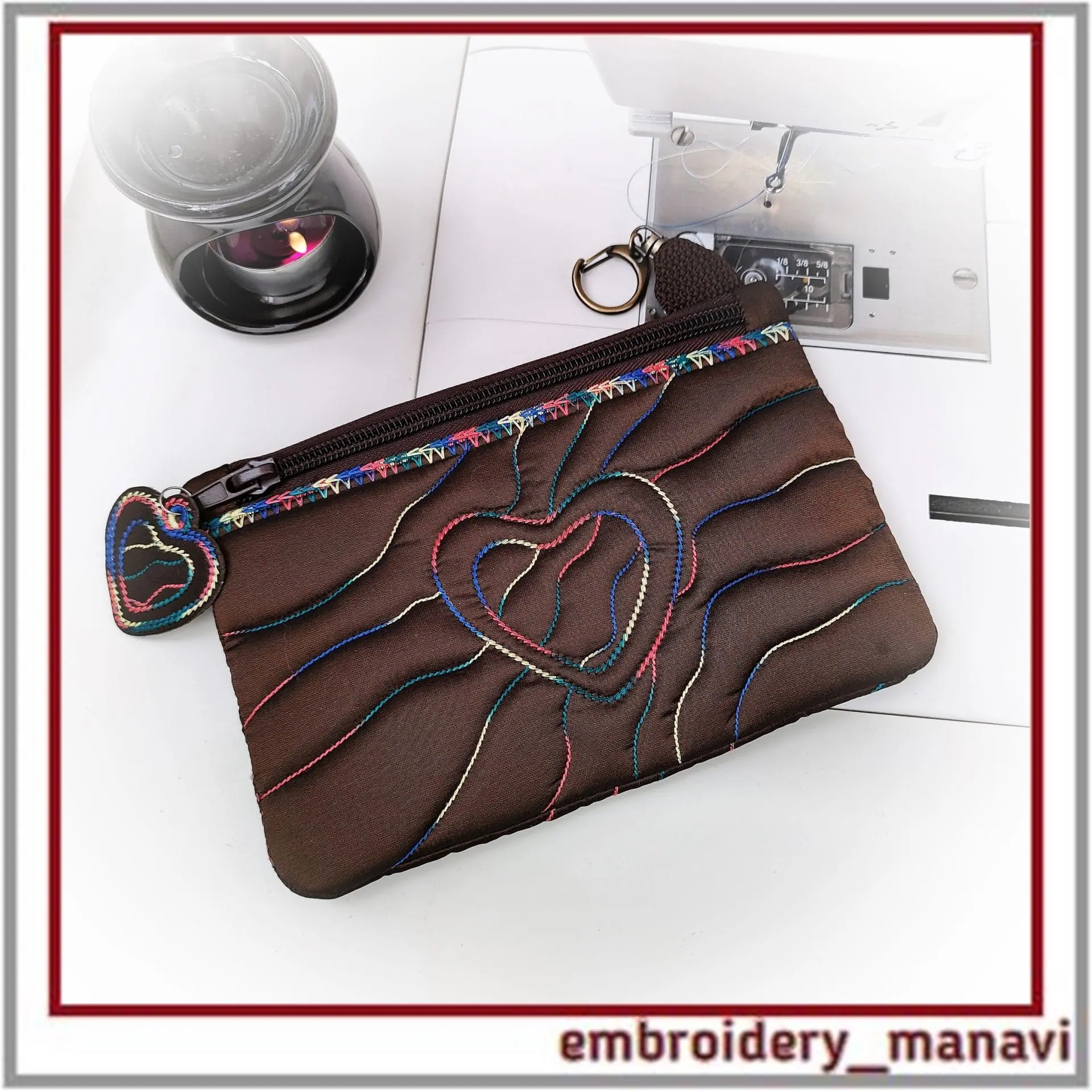 In the hoop Set bag zipped quilt Heart keyfob Eyeglass Case - Image 7