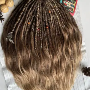 hooked synthetic dreads de dreadlocks with a loose tip brown