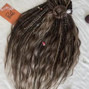 hooked synthetic dreads de dreadlocks with a loose tip