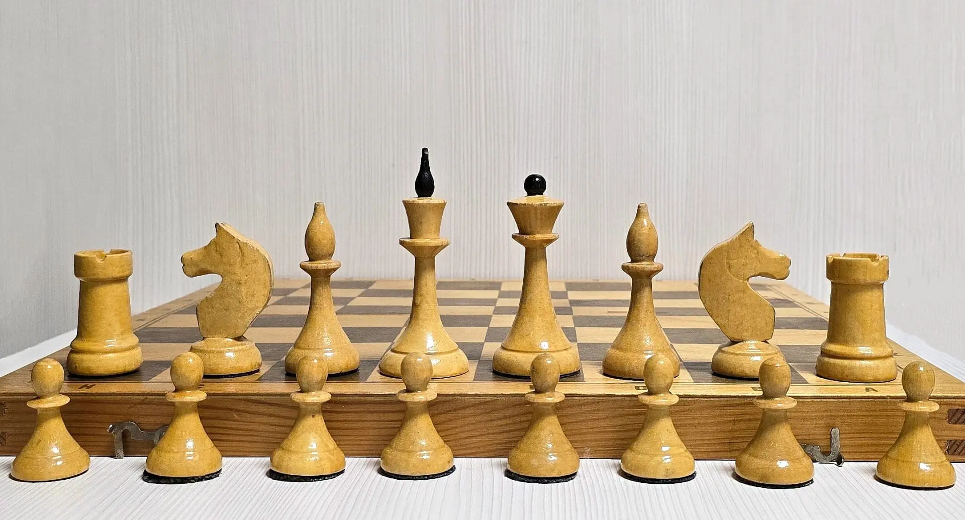 Soviet Antique Wooden Chess. Mordvin Latvian chess set 1970 2 Soviet Antique Wooden Chess. Mordvin Latvian chess set 1970 - Image 2