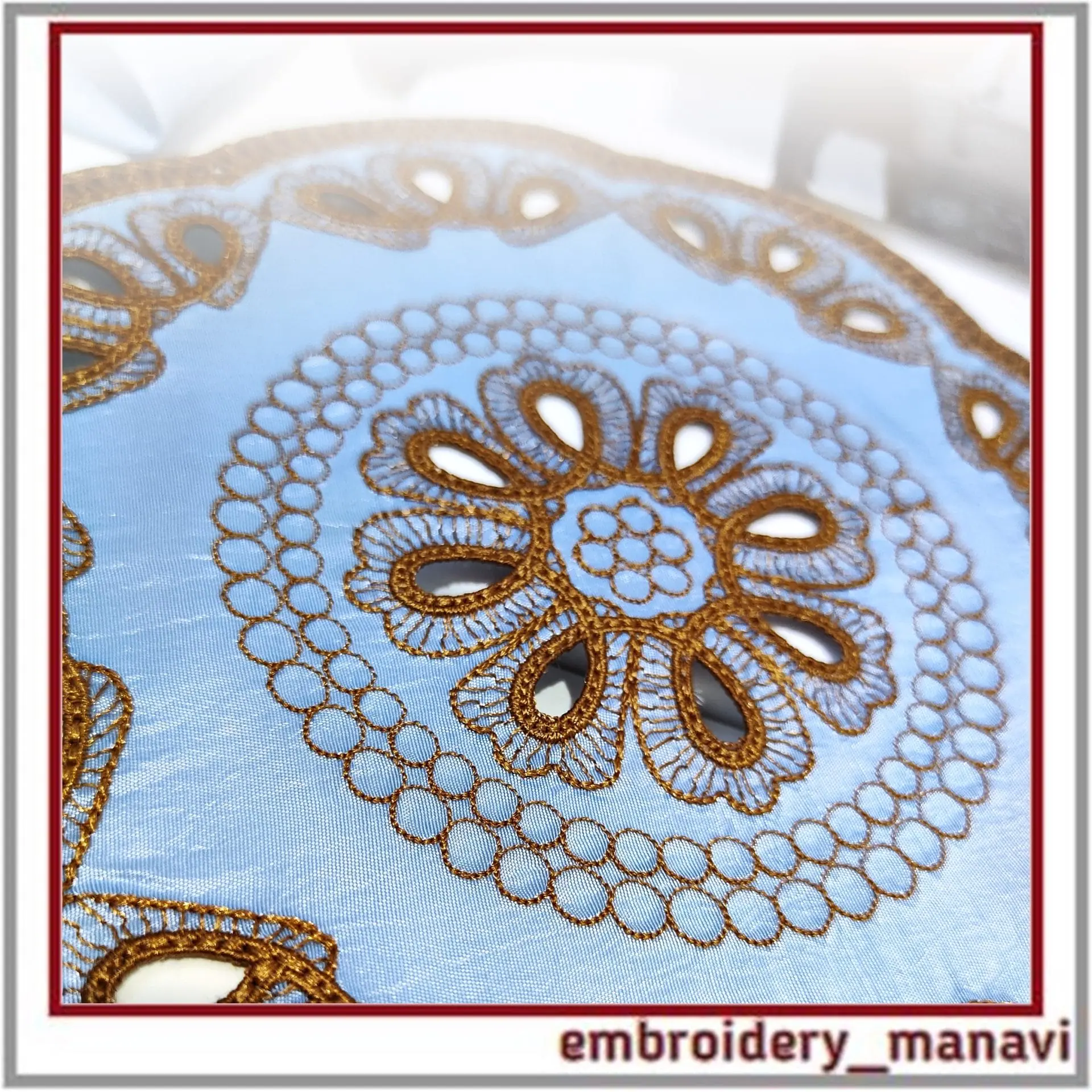 In the hoop Cutwork napkin and 3 elements in 2 sizes 4 In the hoop Cutwork napkin and 3 elements in 2 sizes - Image 4