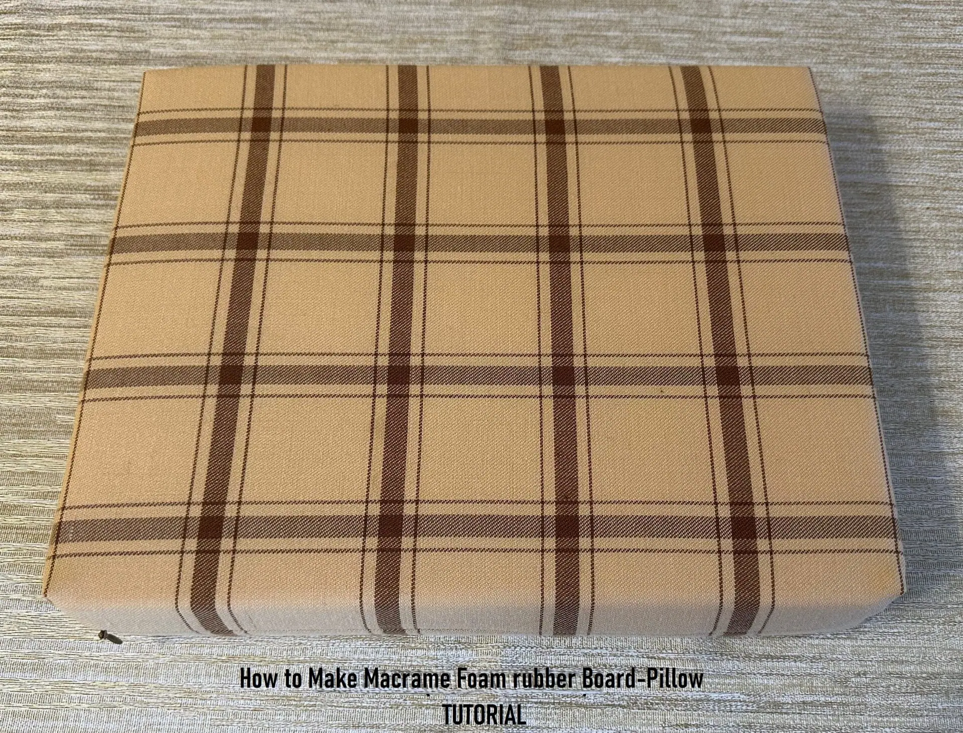 Tutorial Macrame Foam rubber Board-Pillow 4 Tutorial Macrame Foam rubber Board-Pillow - Image 4