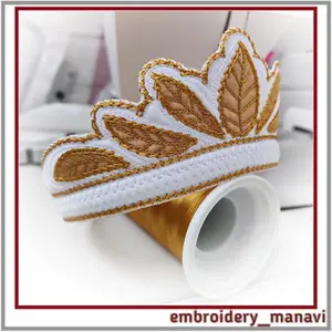 In the hoop embroidery Kokoshnik Tiara quilt leaf appliqué