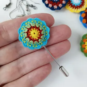 charming-crochet-brooch-a-thoughtful-gift-for-loved-ones-1-2