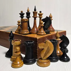 Soviet Antique Wooden Chess. Mordvin Latvian chess set 1940-50