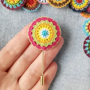 crocheted-brooch-mandala-deep-rhythm-handmade-gifts-2-3